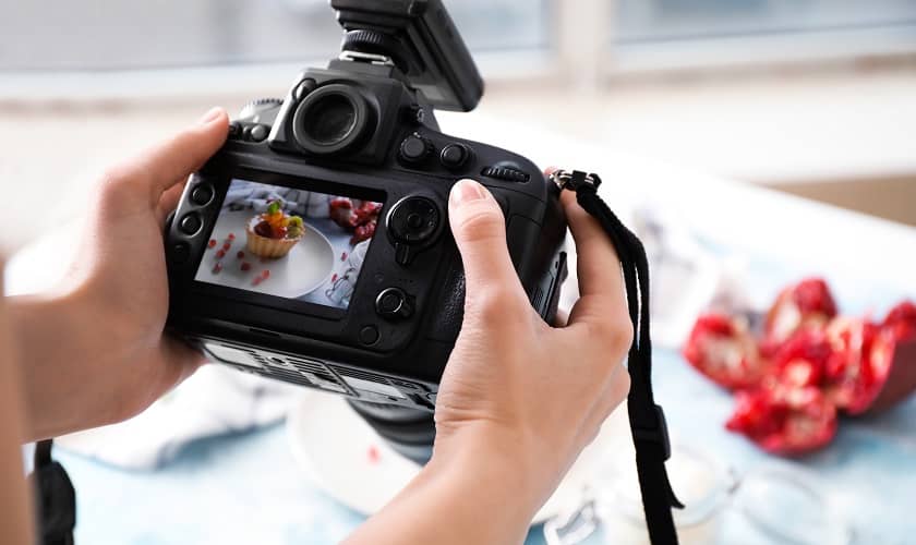 Pakalpojumu sniegšana tiešsaistē: fotografēšanas pakalpojumi.  Pakalpojumu sniegšana tiešsaistē: fotografēšanas pakalpojumi.